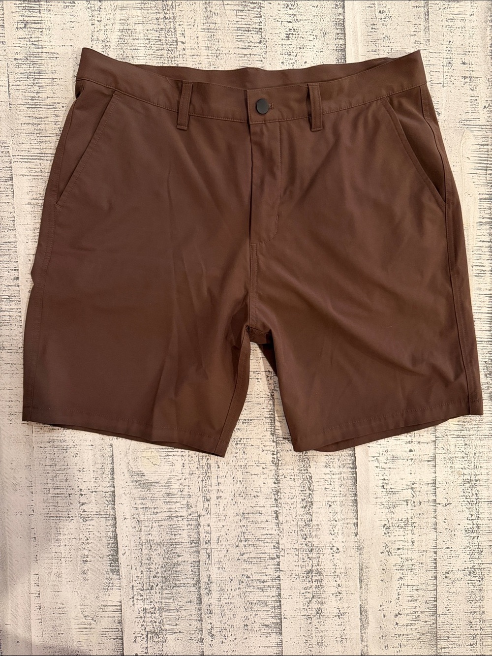 Free Fly Men's Flat Front Brown Stretch Shorts - Picture 4 of 4